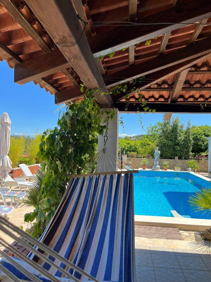 Gorana Two Bedroom Appartement Jelsa (Hvar)