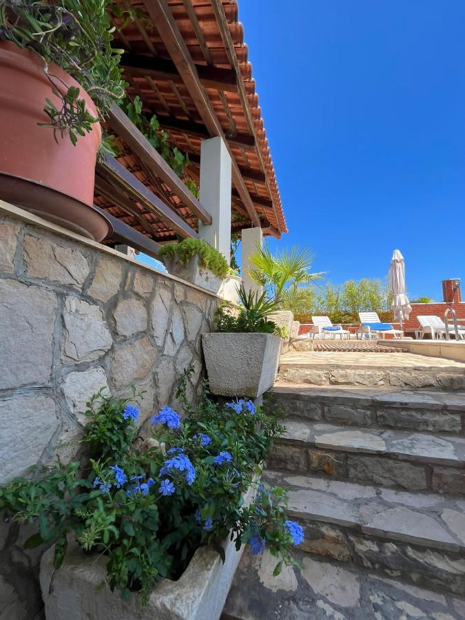 Gorana Two Bedroom Jelsa (Hvar)