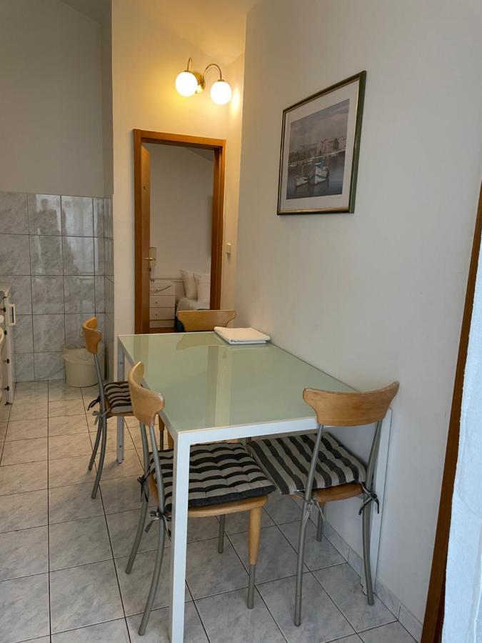 Gorana Two Bedroom Jelsa (Hvar)
